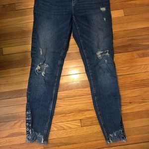 Zara Mid-rise skinny jeans